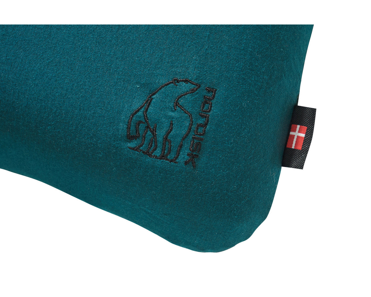 Nat square pillow - ONESIZE - Reflecting Pond